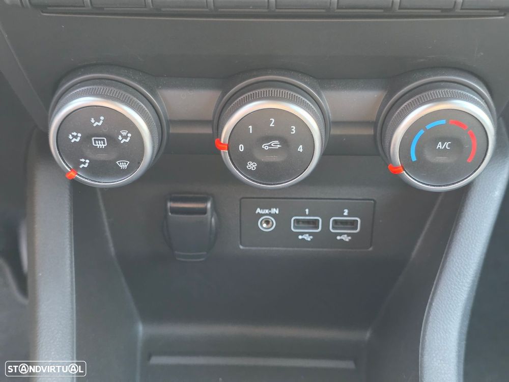 Renault Clio 1.0 TCe Evolution - 20