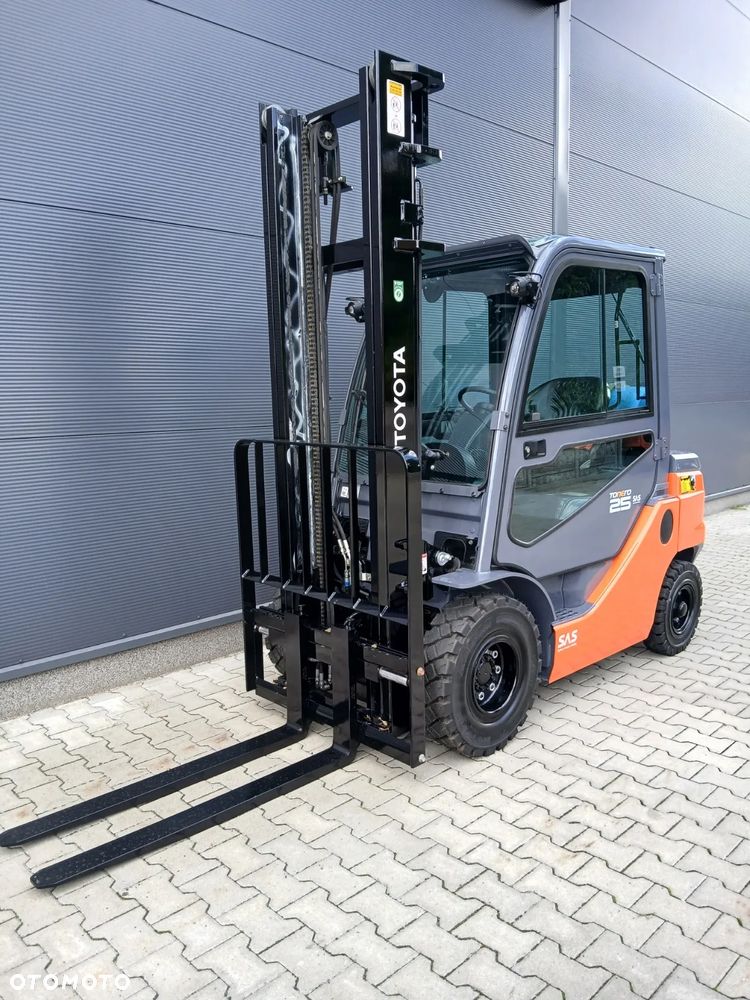 Toyota 02-8FGF25 - 4