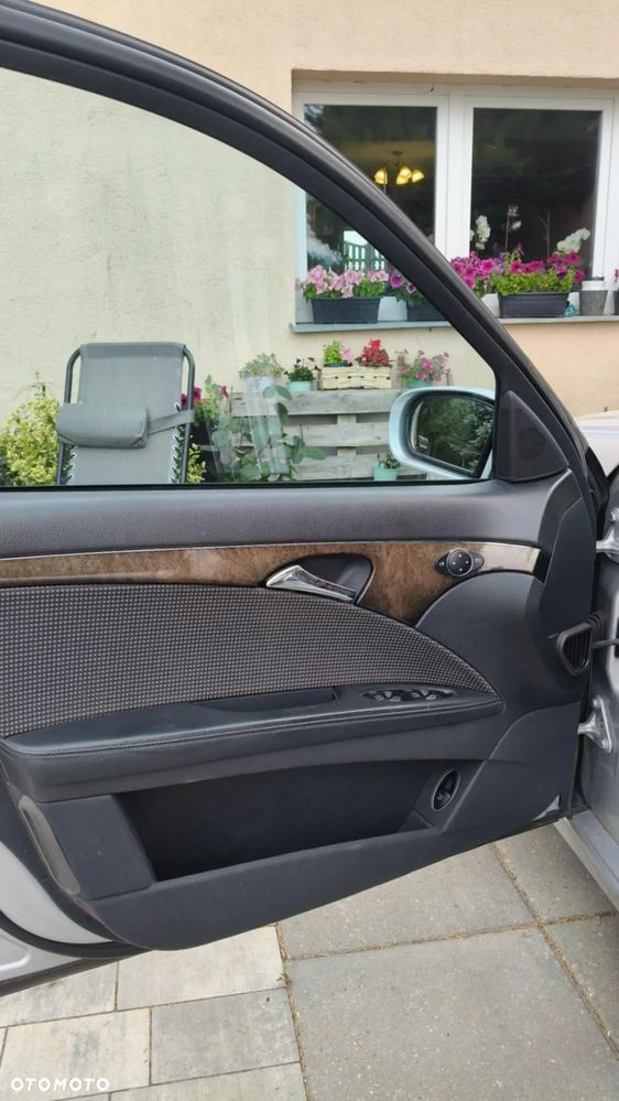 Mercedes-Benz Klasa E 200 Kompressor T Avantgarde - 18