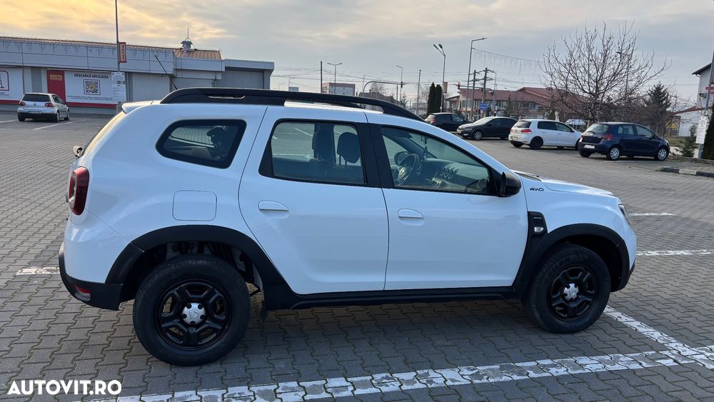 Dacia Duster 1.5 dCi 4x4 Laureate - 13