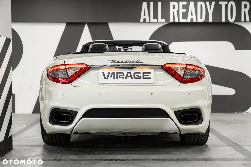 Maserati GranTurismo S - 20