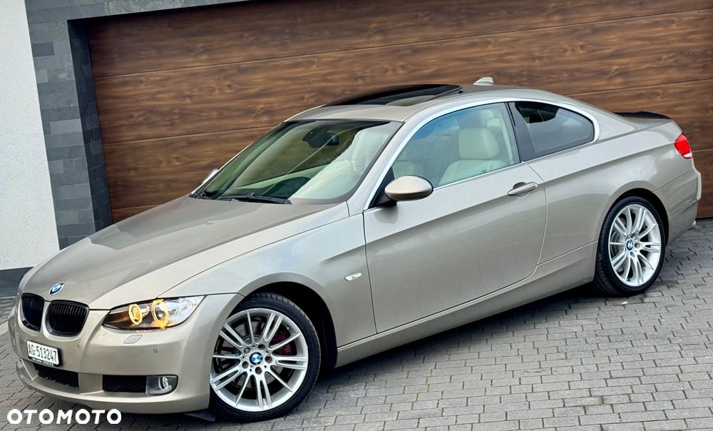 BMW Seria 3 330i Edition Exclusive - 2