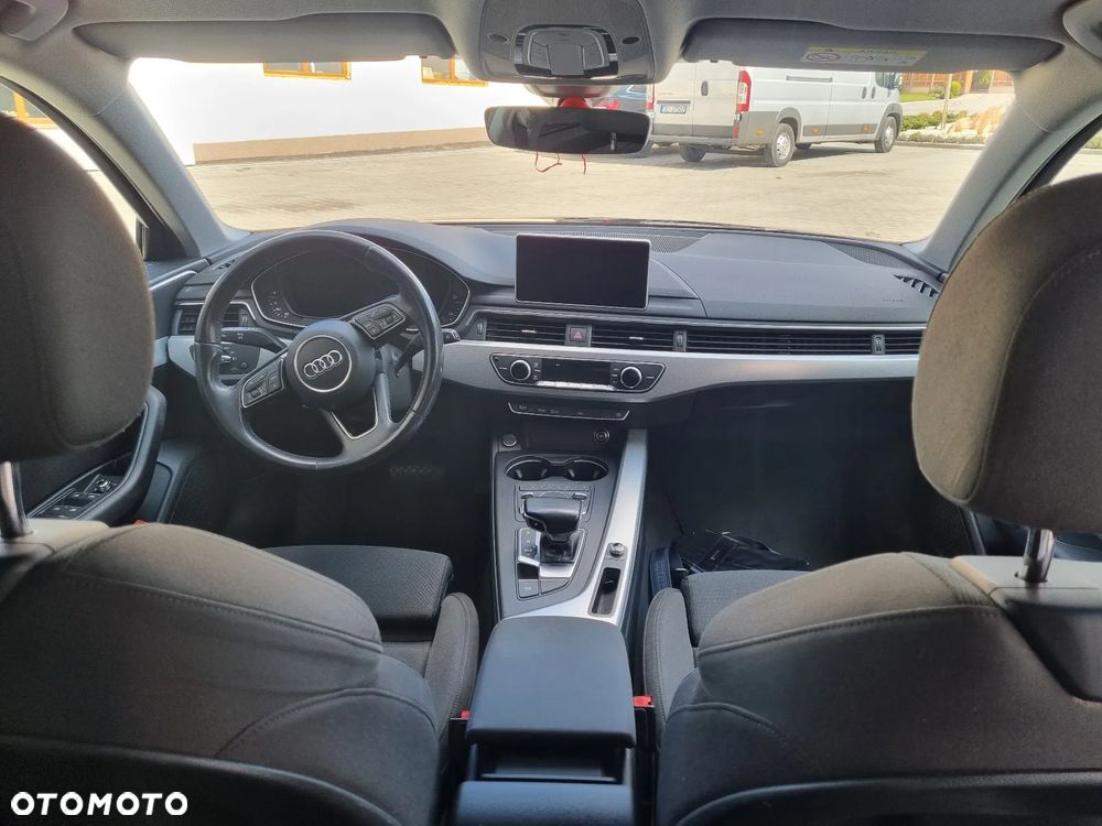 Audi A4 Avant 40 TDI S tronic S line - 9