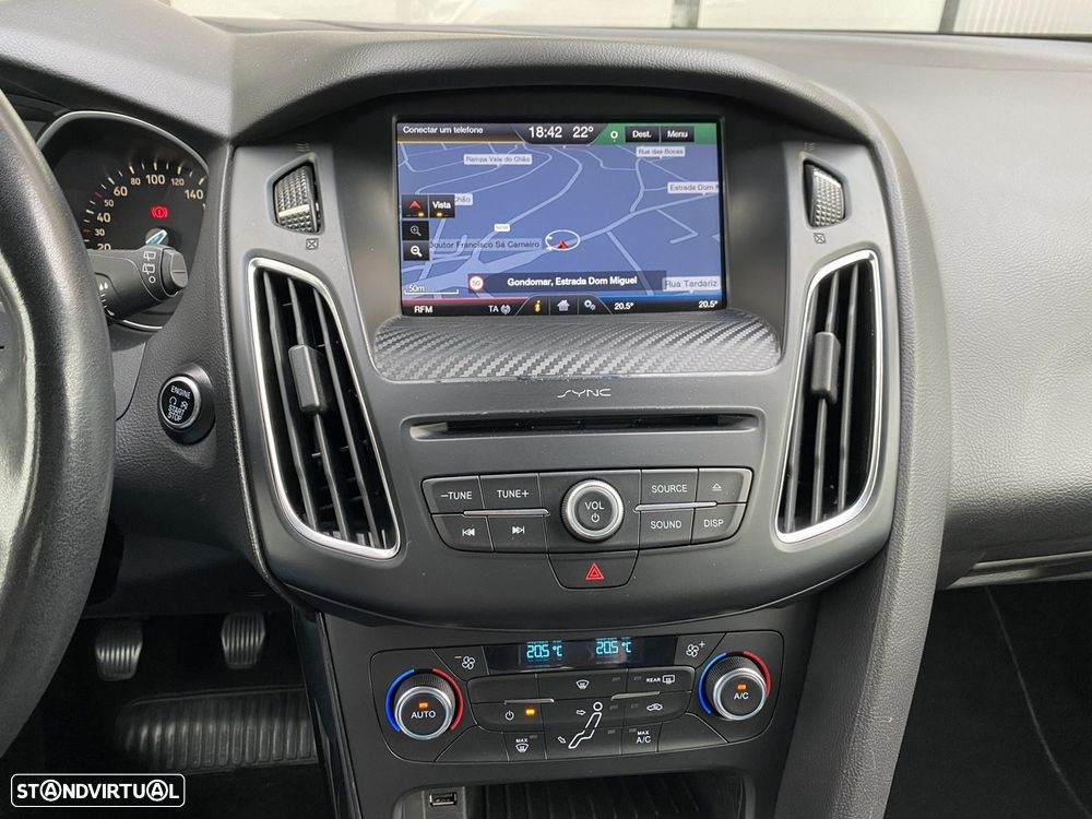 Ford Focus SW 1.0 SCTi Titanium - 14