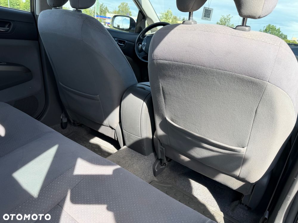 Toyota Prius 1.5 VVT-i Prestige - 17