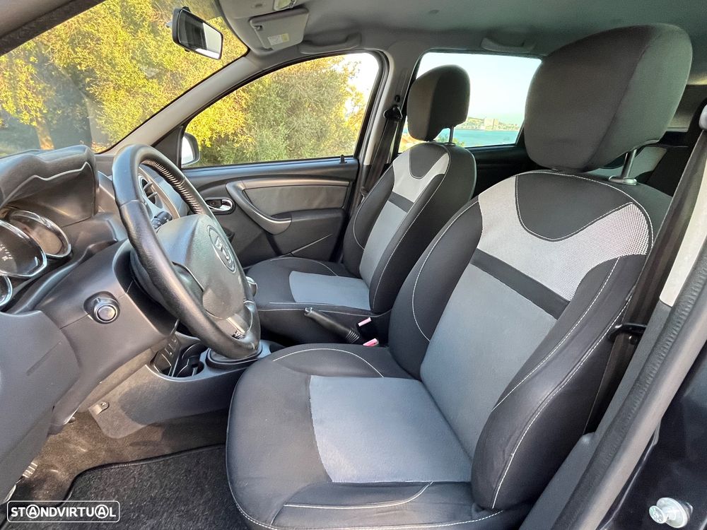 Dacia Duster 1.5 dCi Prestige - 9