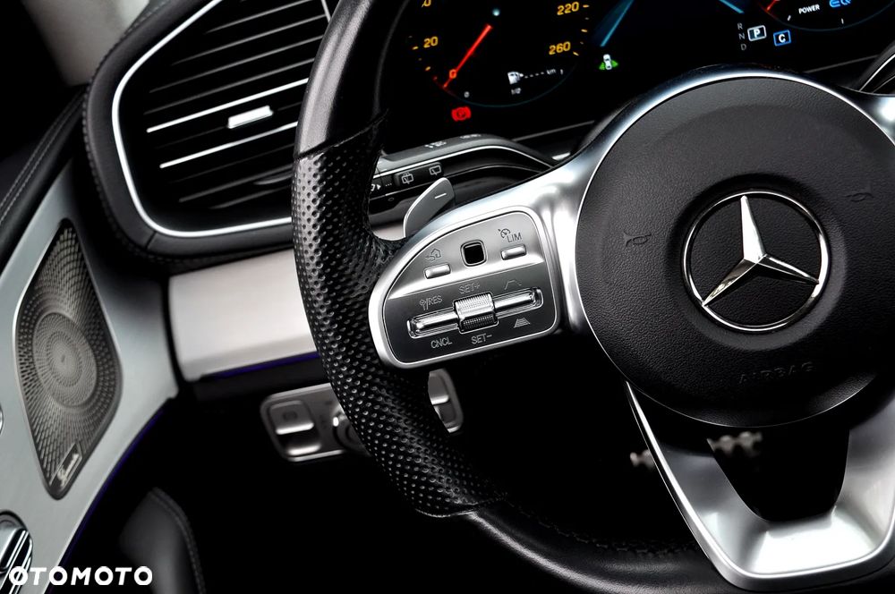 Mercedes-Benz GLE 300 d 4Matic 9G-TRONIC AMG Line - 27
