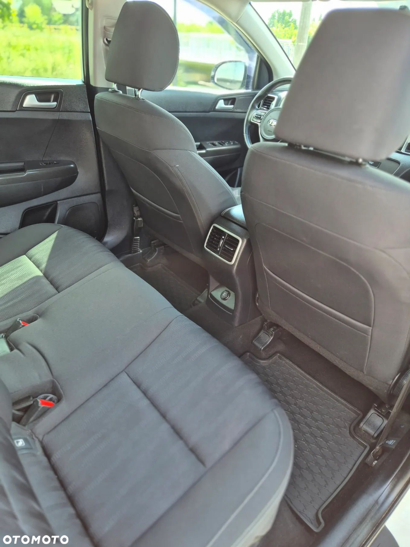 Kia Sportage 1.7 CRDI 2WD Dream-Team Edition - 8