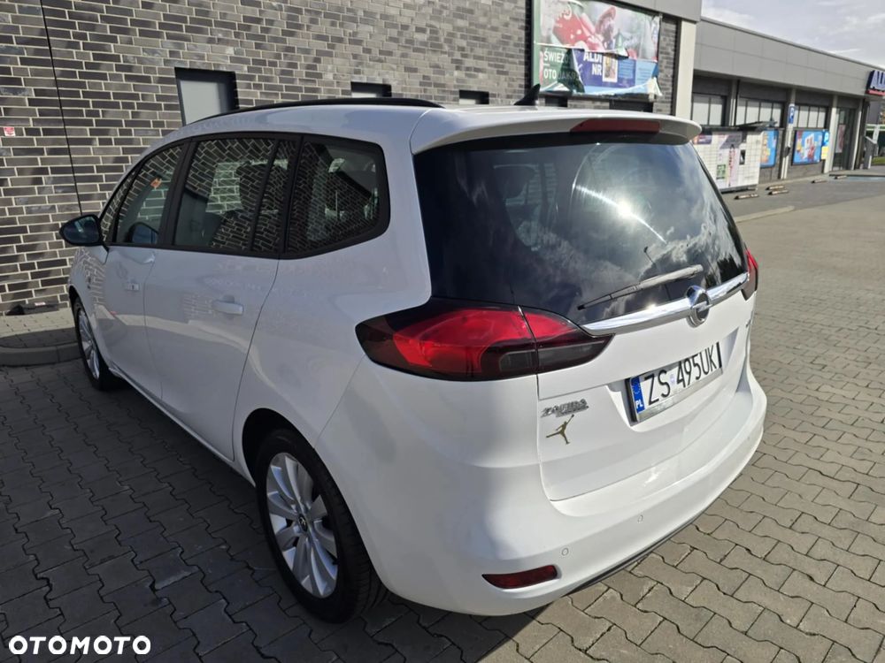 Opel Zafira 2.0 CDTI Cosmo - 14