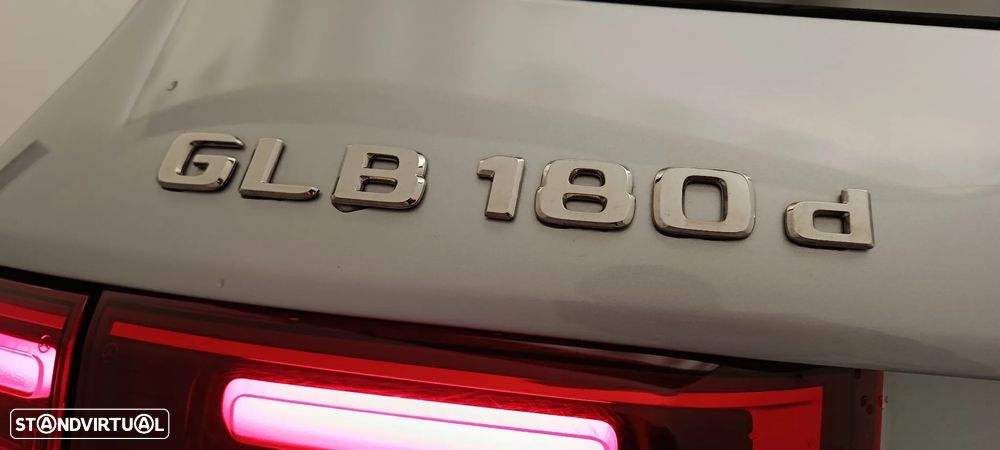 Mercedes-Benz GLB 180 d - 33