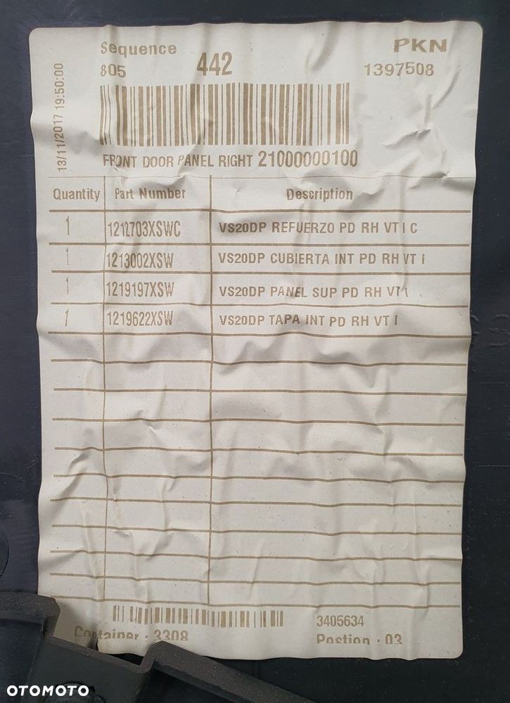 TAPICERA BOCZEK DRZWI PRAWY PRZÓD MERCEDES W447 EU - 6