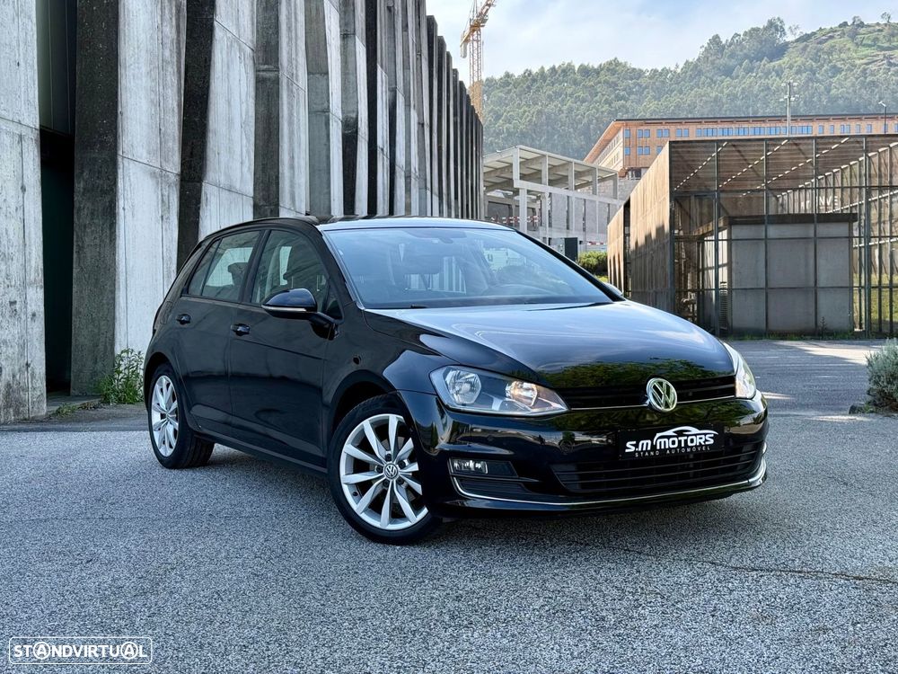 VW Golf 1.6 TDi Highline DSG - 2