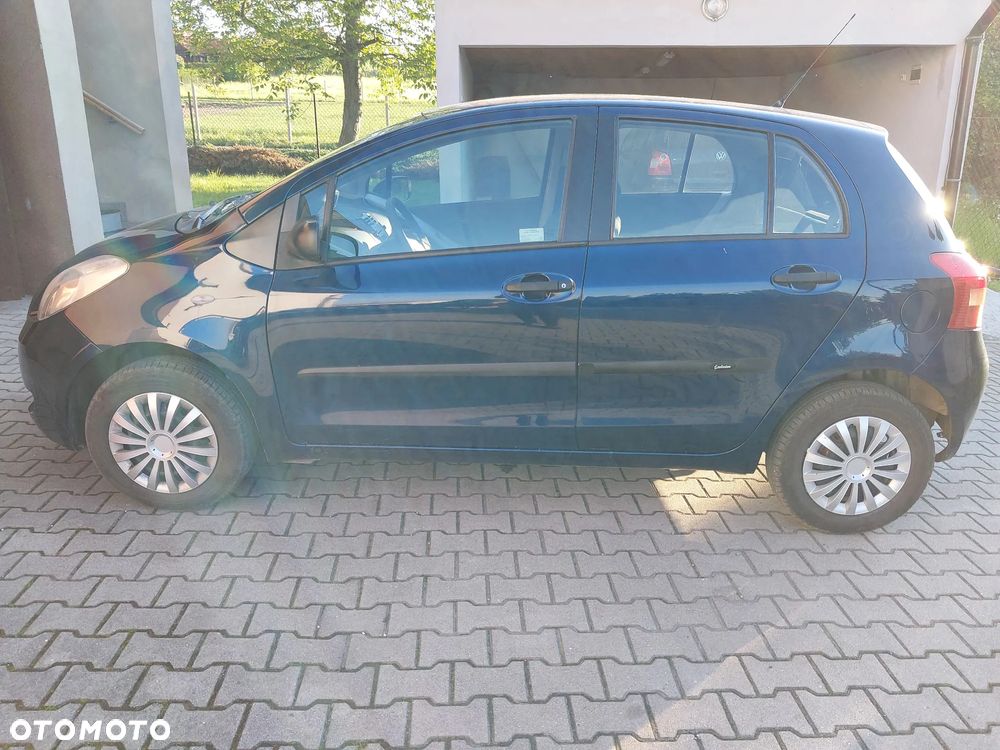 Toyota Yaris 1.0 Luna A/C - 4