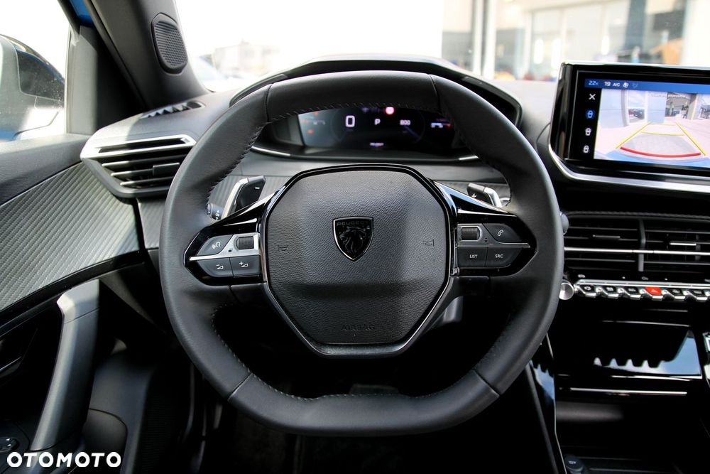 Peugeot 2008 1.2 PureTech Allure S&S EAT8 - 19