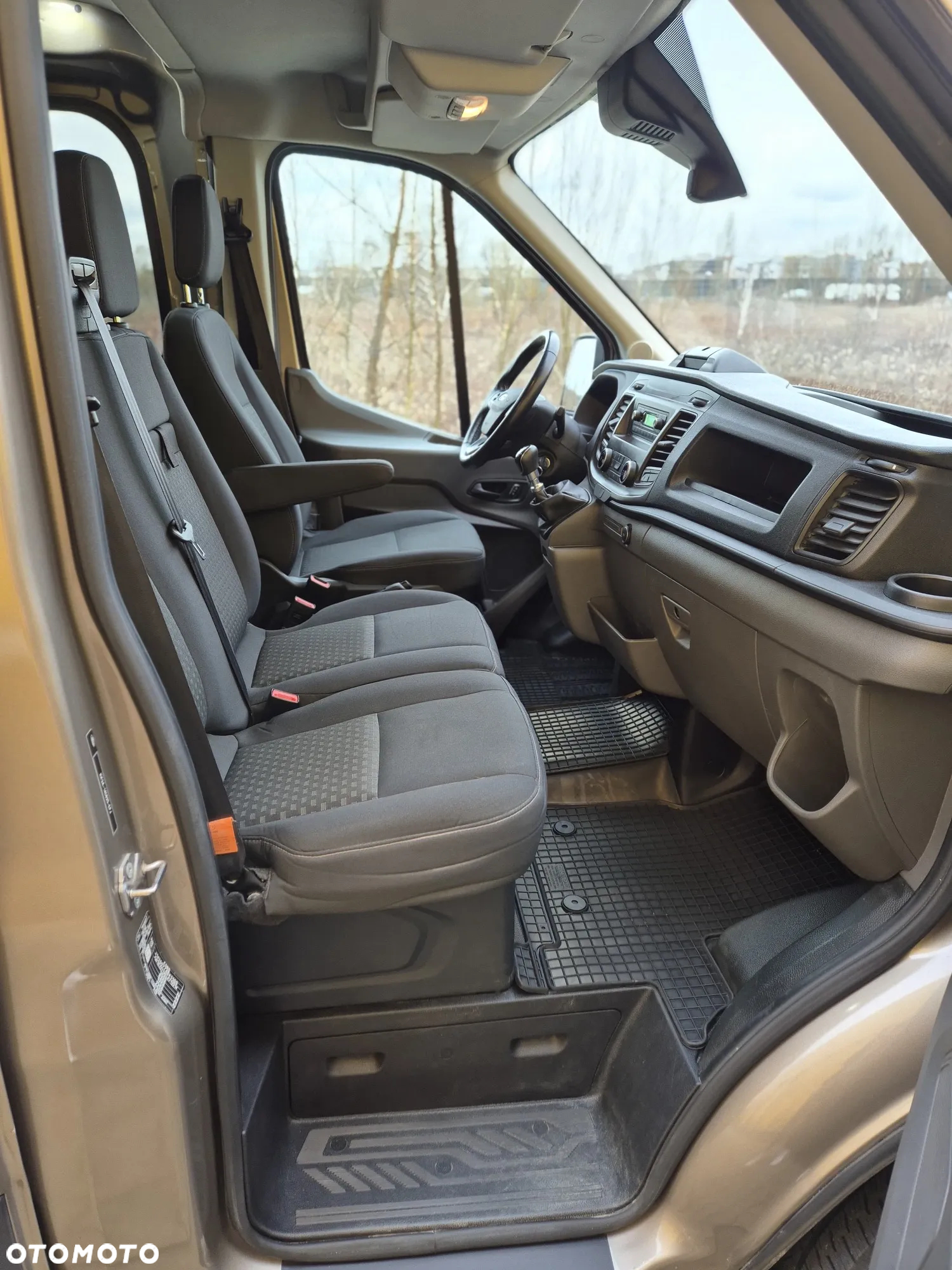 Ford Transit - 17