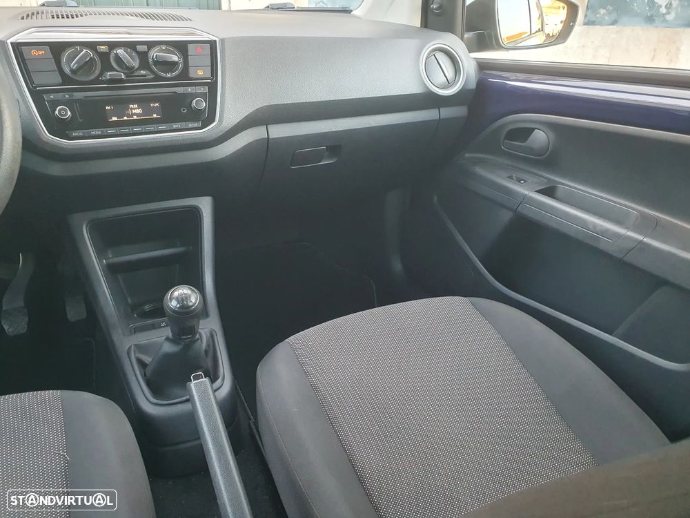 VW Up! 1.0 BMT Move - 24