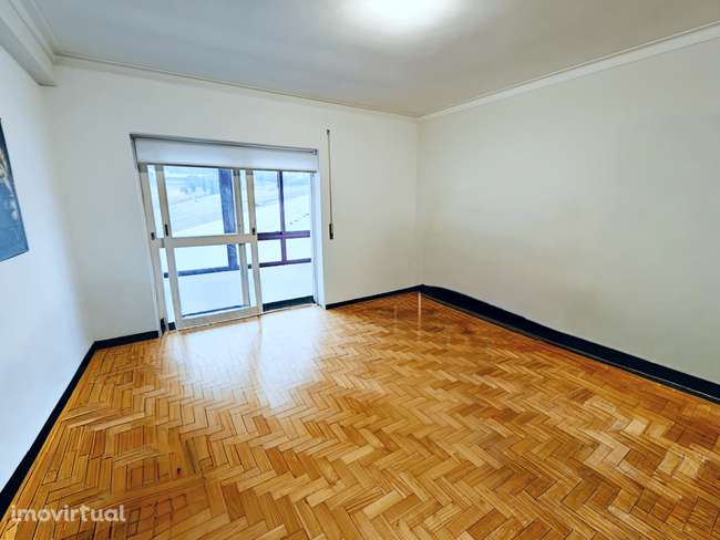 Apartamento T2 perto da Avenida da Liberdade - Braga. - Grande imagem: 5/6
