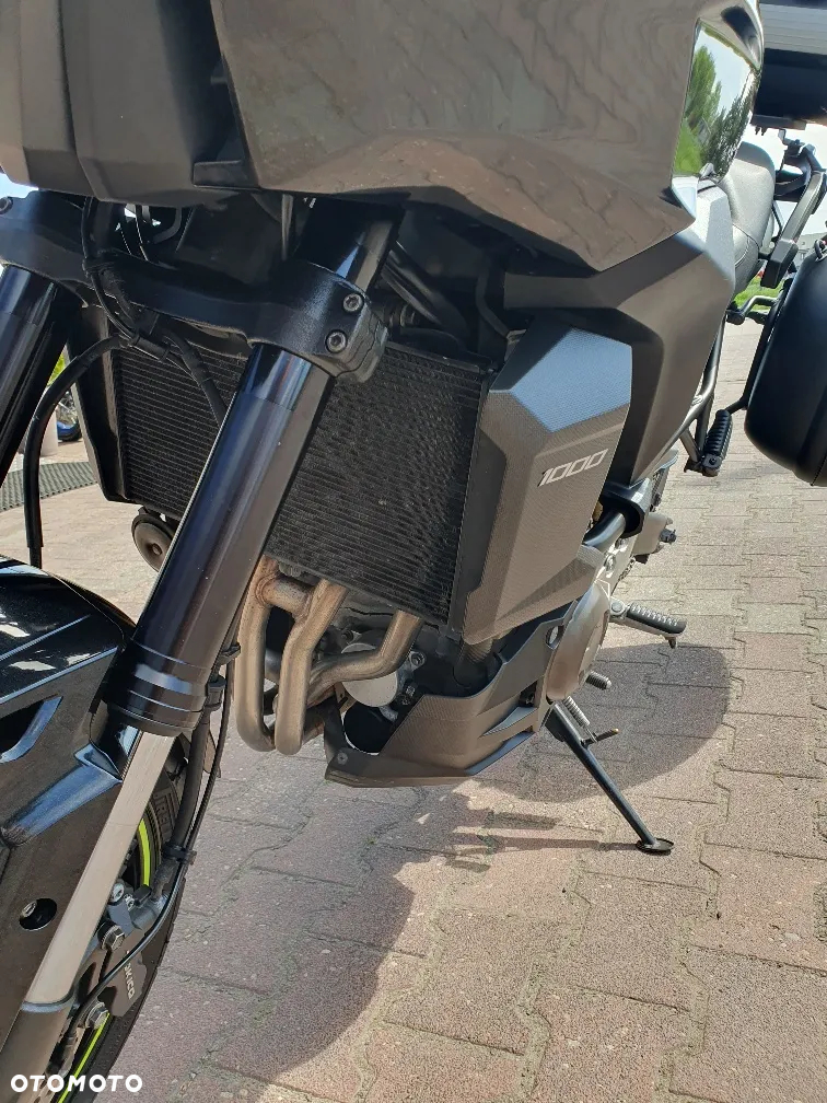 Kawasaki Versys 1000 - 10