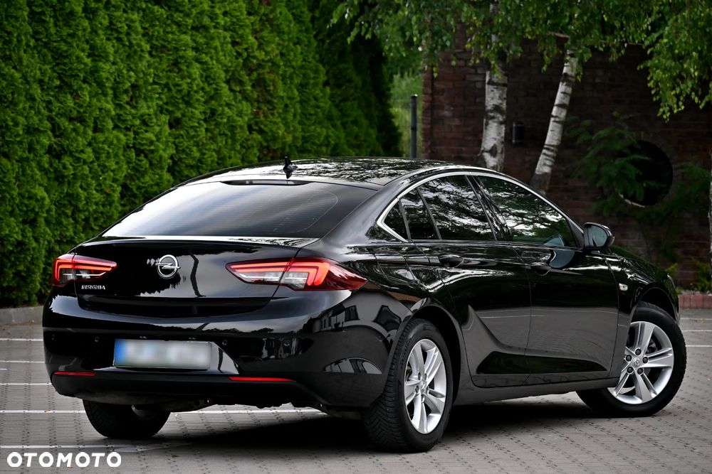Opel Insignia 1.5 T Innovation S&S - 15