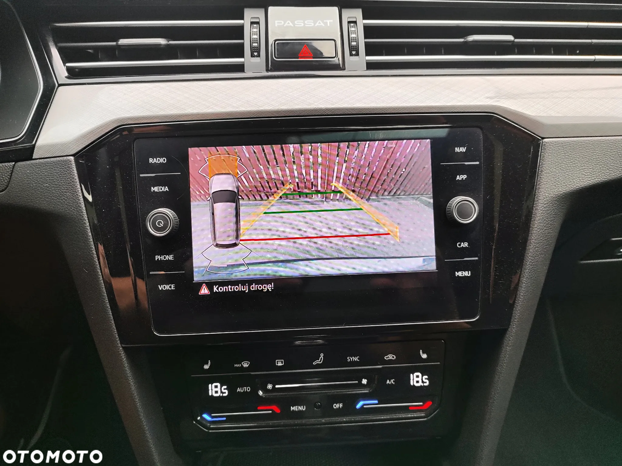 Volkswagen Passat Variant 2.0 TDI (BlueMotion Technology) Comfortline - 12