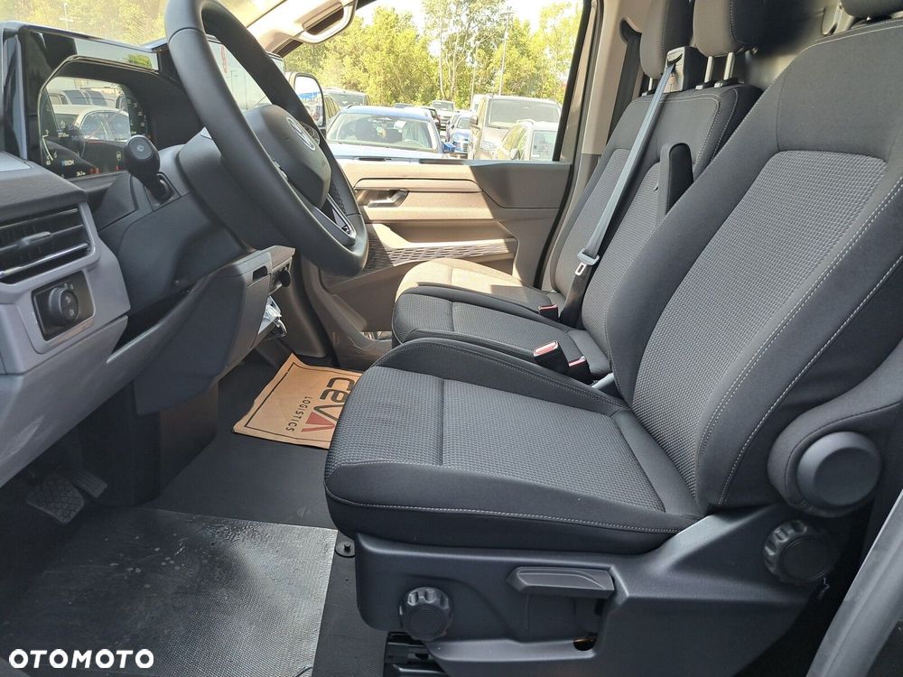 Volkswagen Transporter - 12
