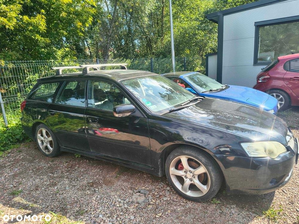 Subaru Legacy - 1