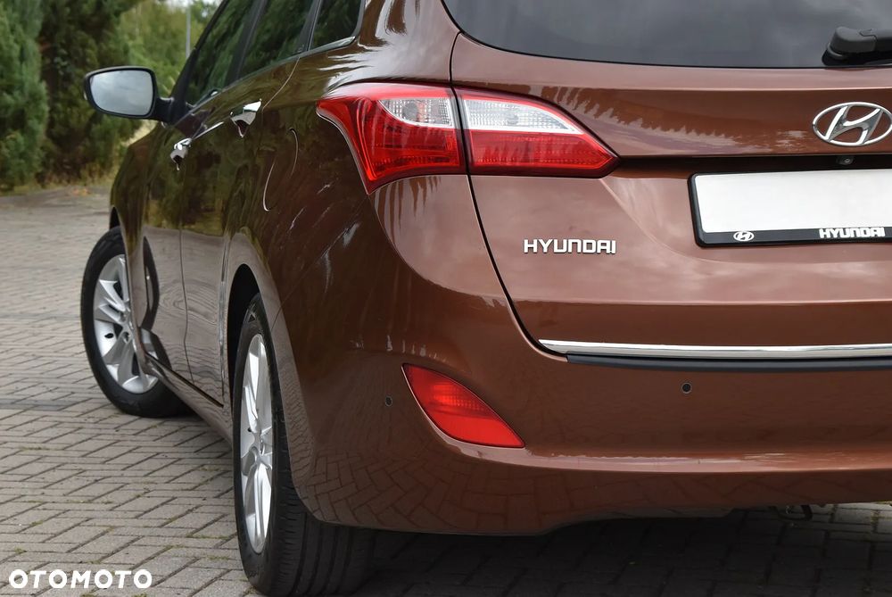 Hyundai i30 1.6 GDI Premium - 10