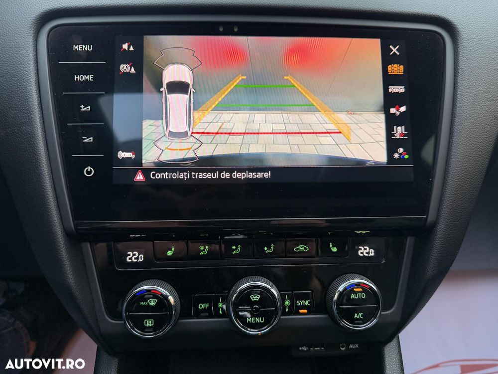 Skoda Octavia Combi Diesel 1.6 TDI DSG Style - 12