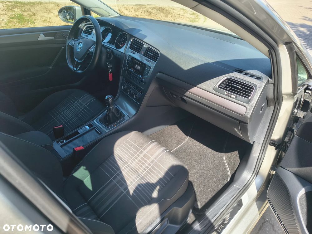 Volkswagen Golf 1.2 TSI BlueMotion Technology Lounge - 5