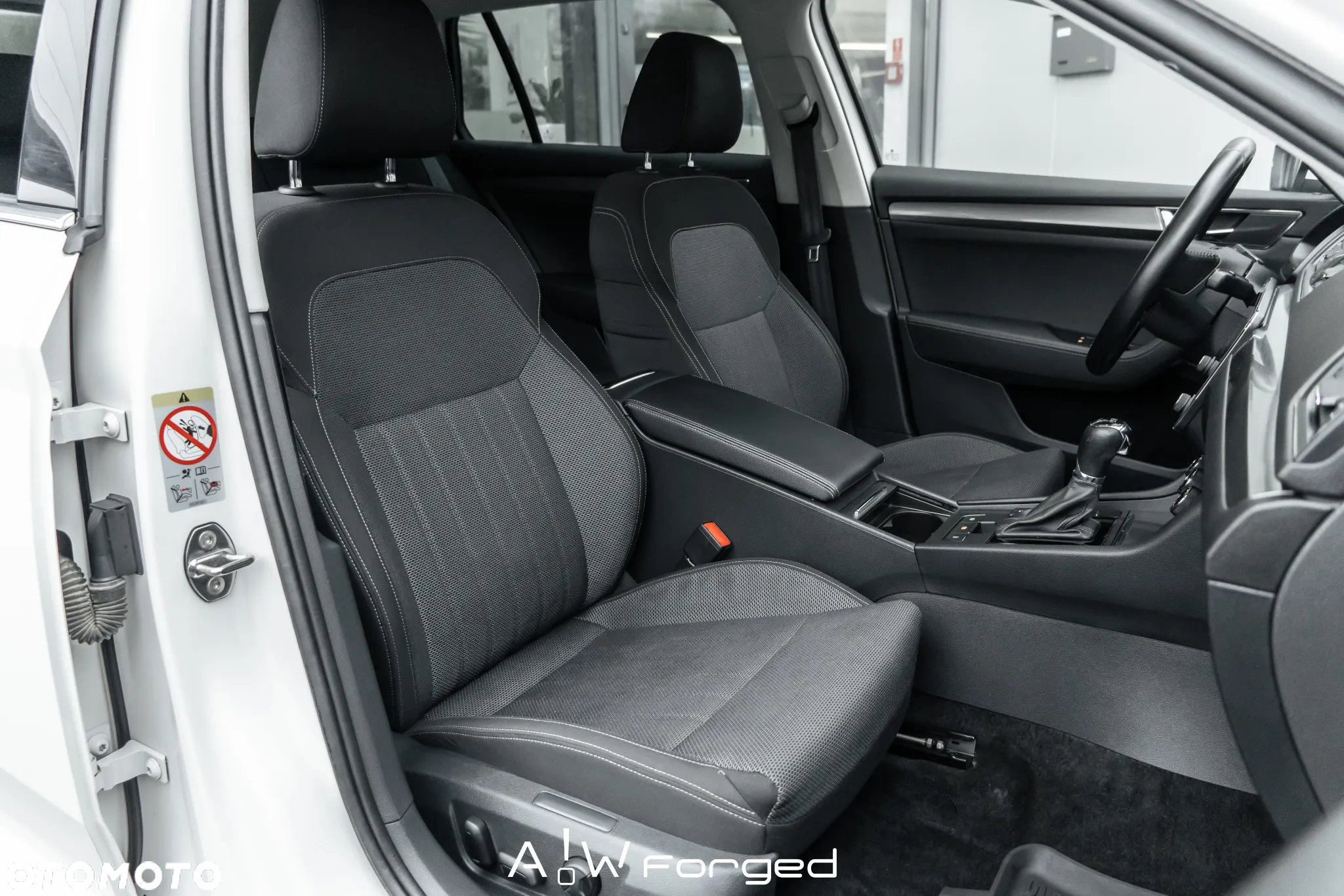 Skoda Superb 2.0 TDI SCR 4x4 Style DSG - 16
