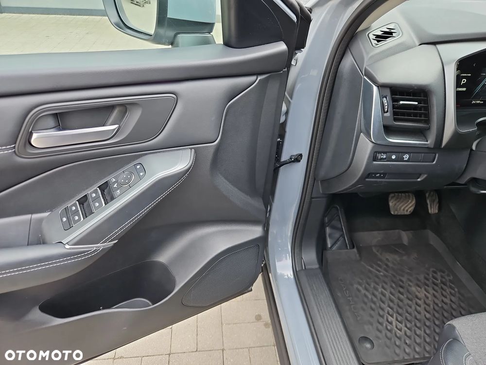 Nissan Qashqai 1.3 DIG-T MHEV N-Connecta Xtronic - 11