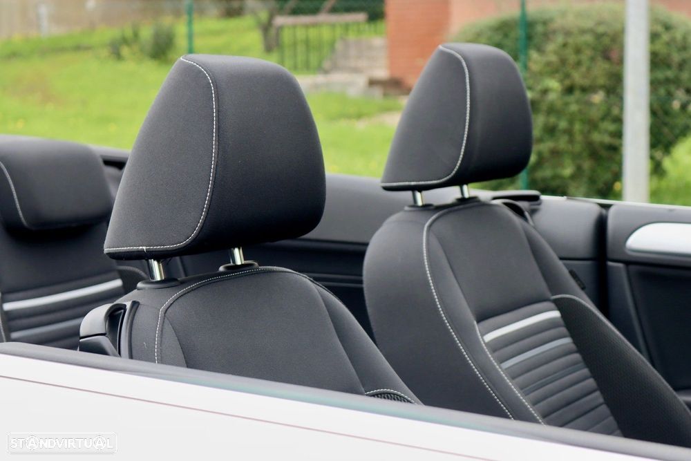 VW Golf Cabriolet - 15