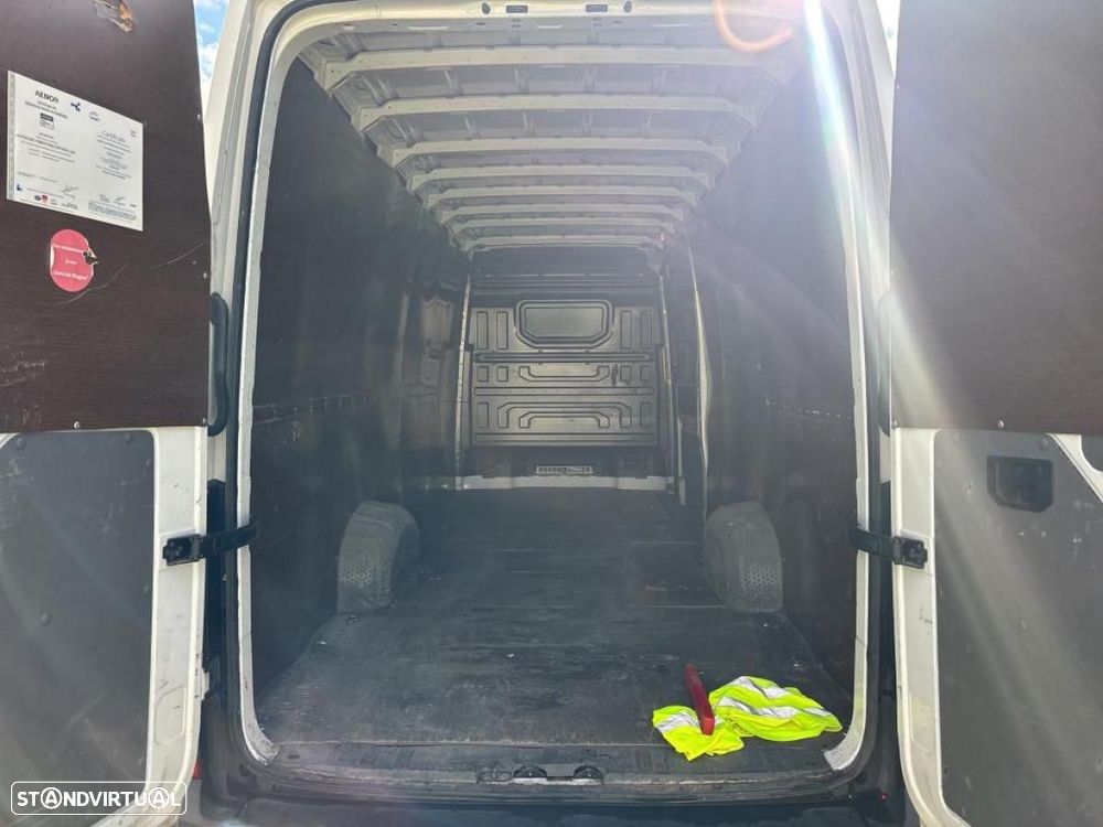 VW Crafter 35 2.0 TDI L5H3 c/iva - 3