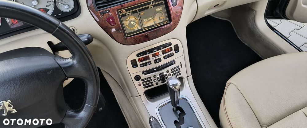 Peugeot 607 - 25
