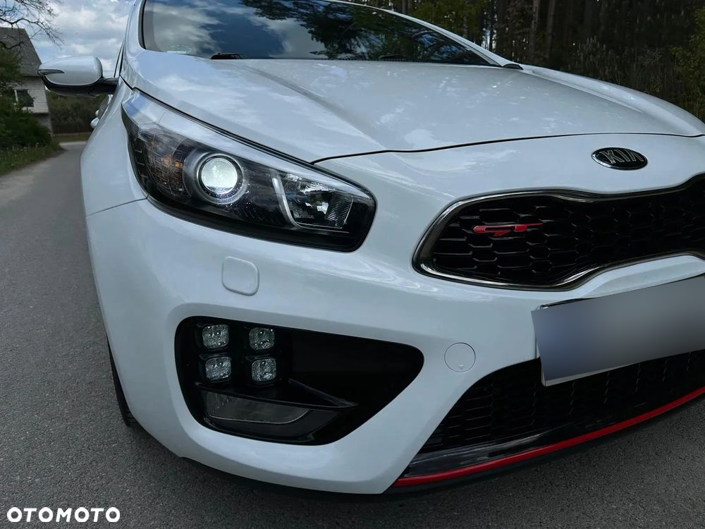 Kia ProCeed 1.6 T-GDI GT - 12