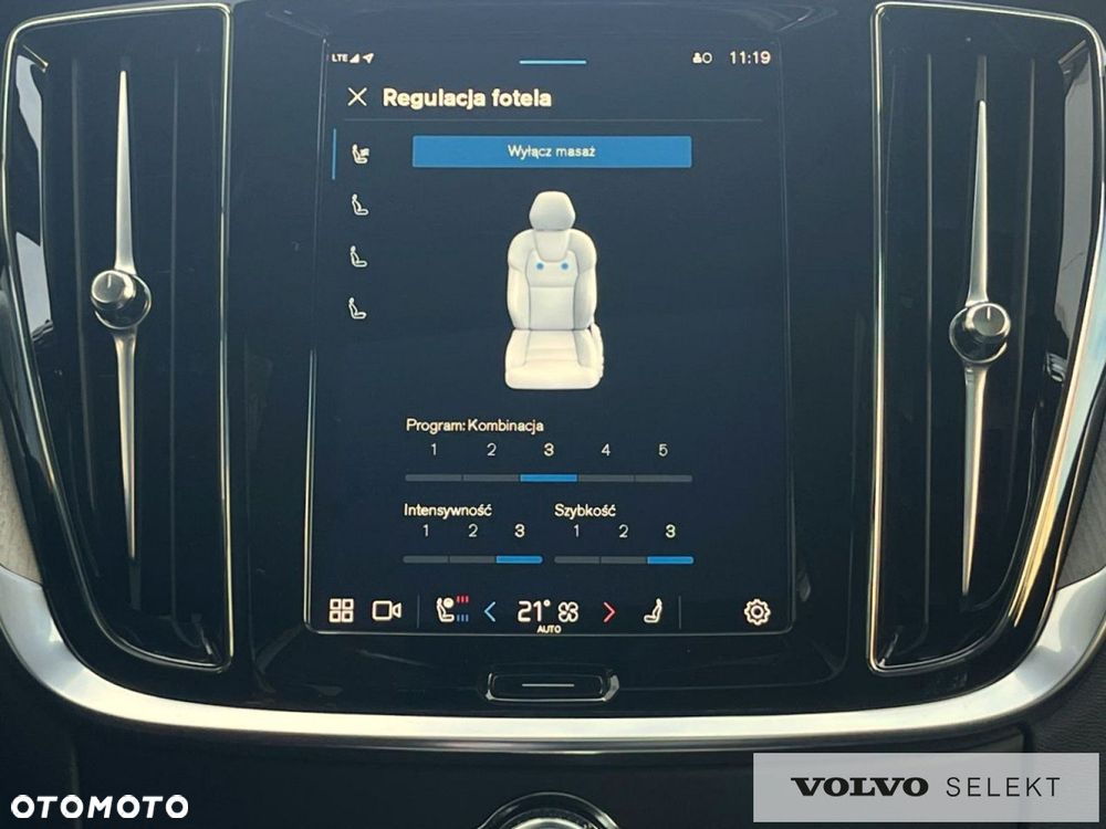 Volvo V60 Cross Country - 28