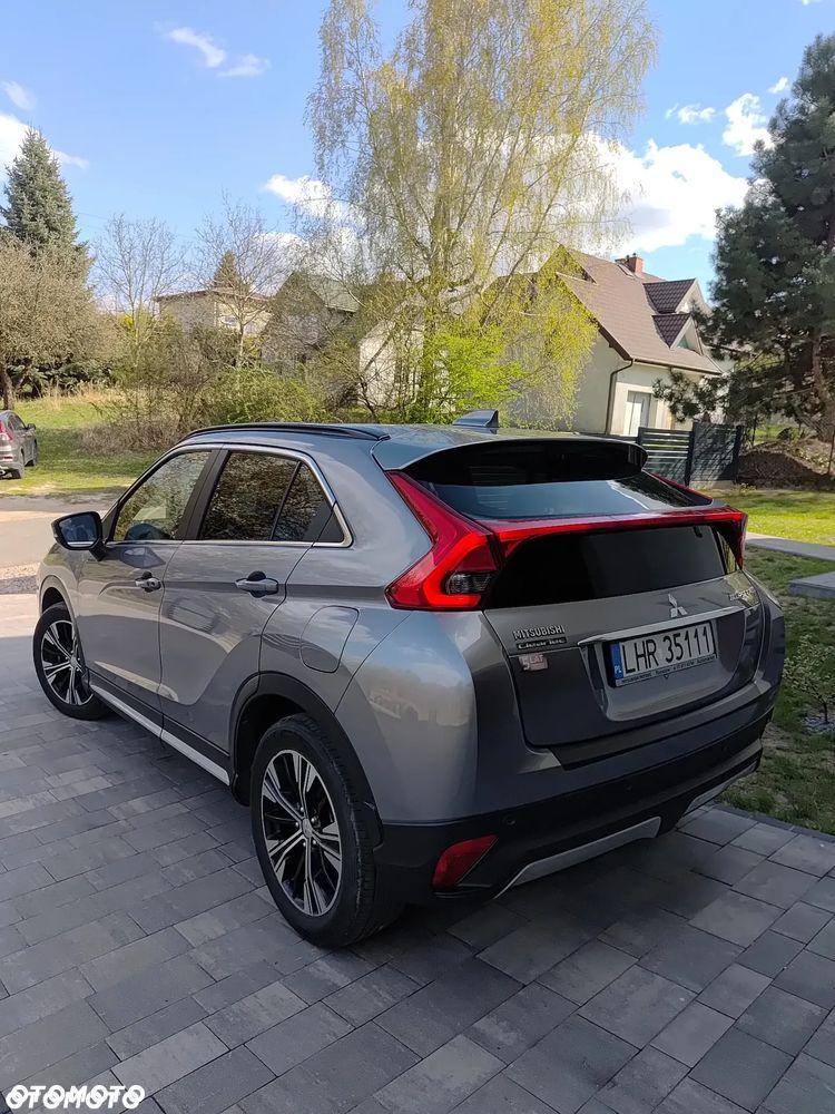 Mitsubishi Eclipse Cross - 6