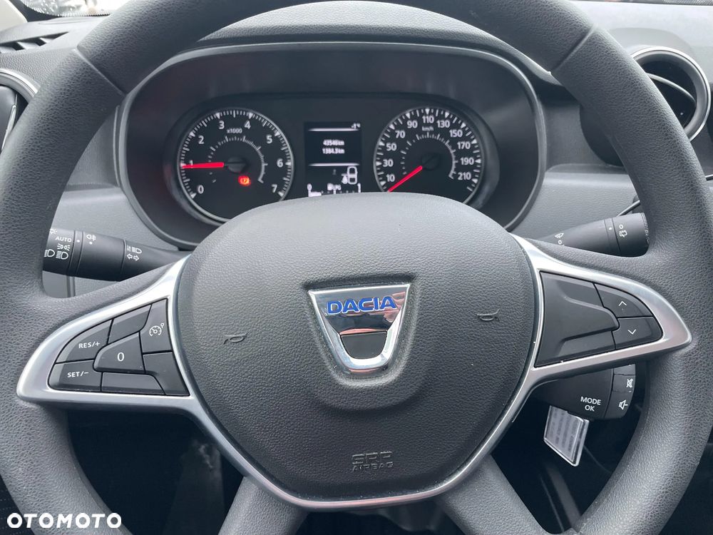 Dacia Duster 1.0 TCe Essential - 28