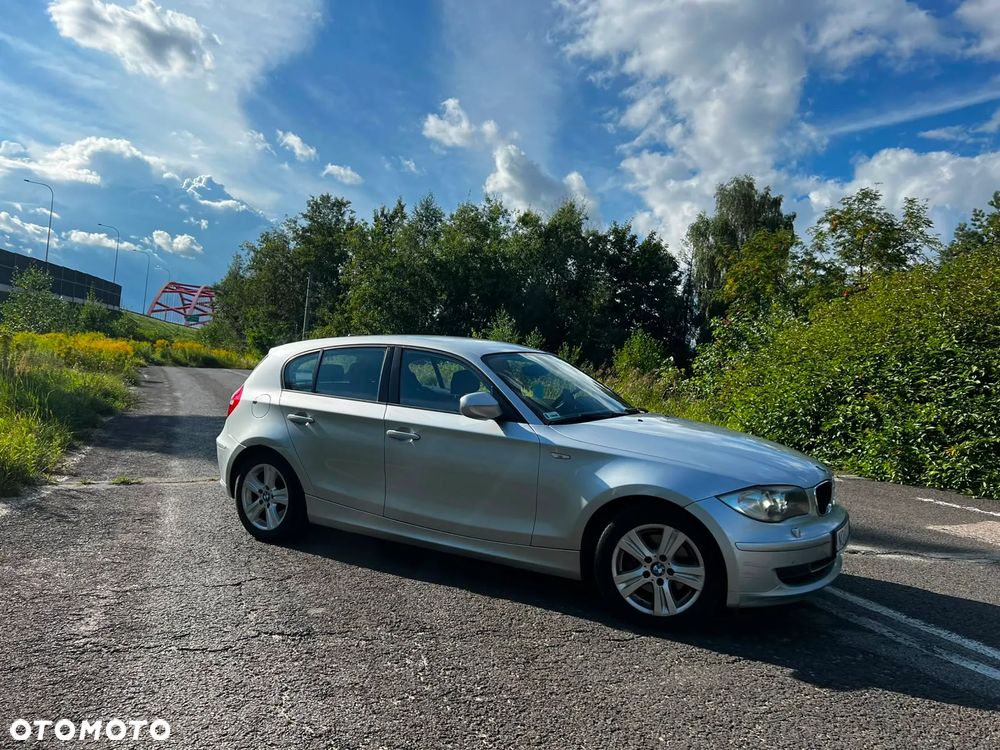 BMW Seria 1 120d - 3