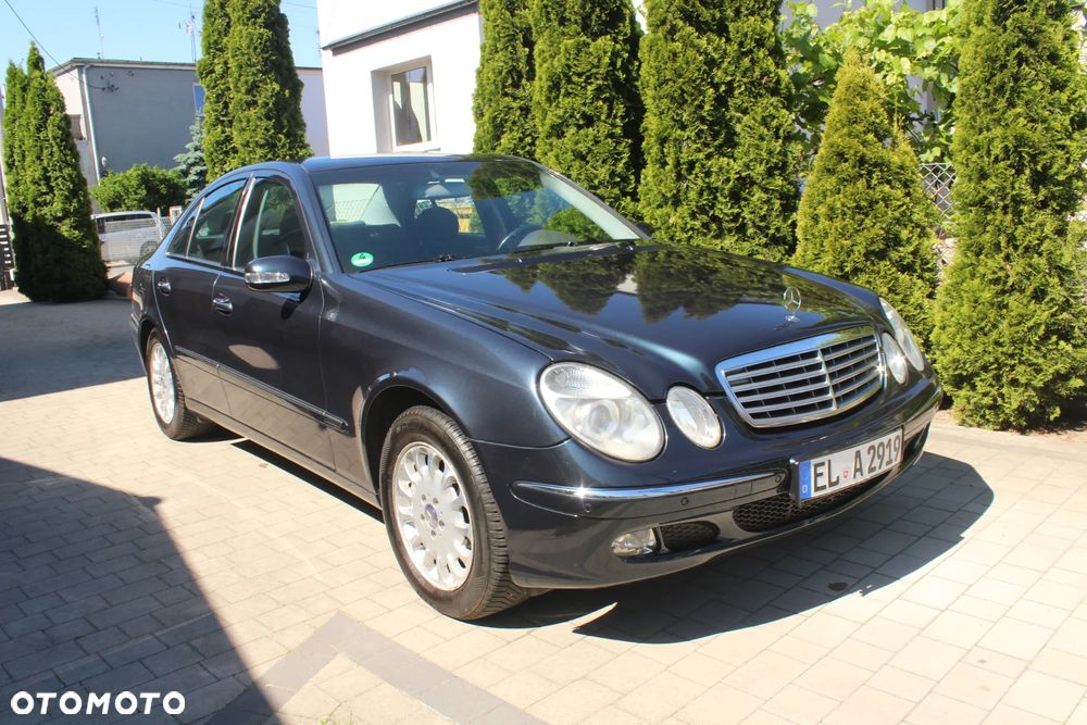 Mercedes-Benz Klasa E 200 Kompressor Automatik Elegance Sport Edition - 9