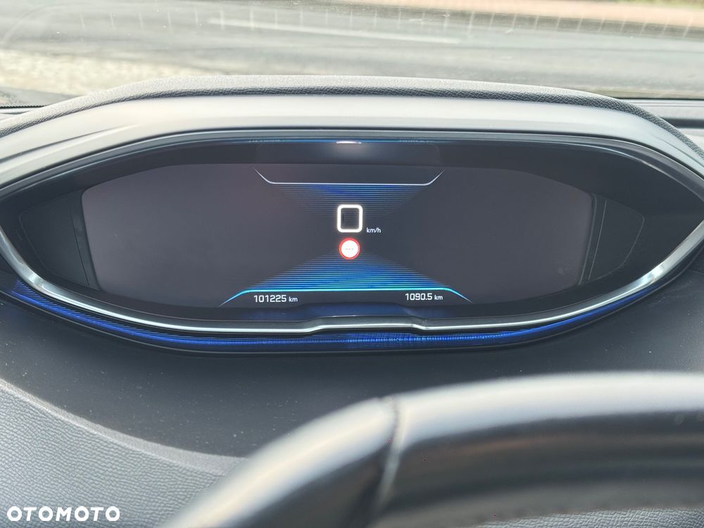 Peugeot 3008 PureTech 130 Stop & Start GPF Allure - 36