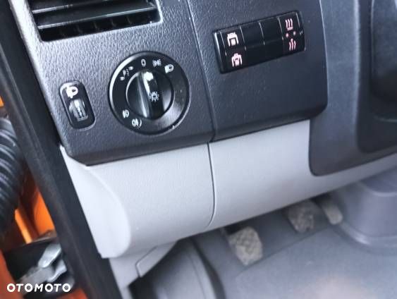 Volkswagen Crafter - 11