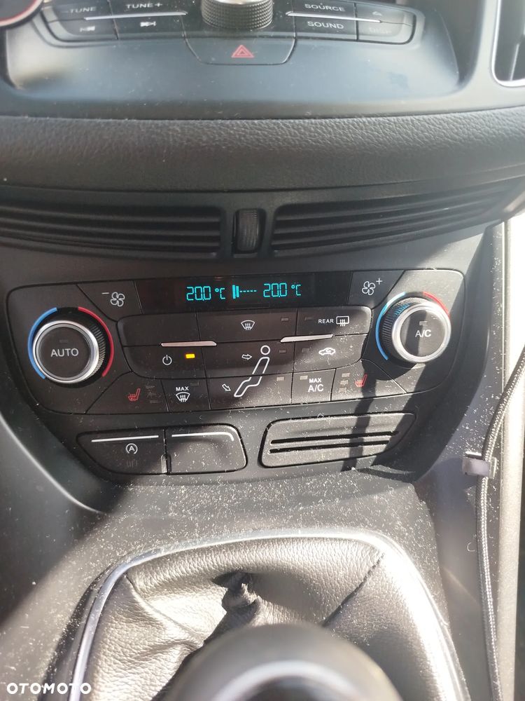 Ford C-MAX ver-1-5-tdci-edition - 15
