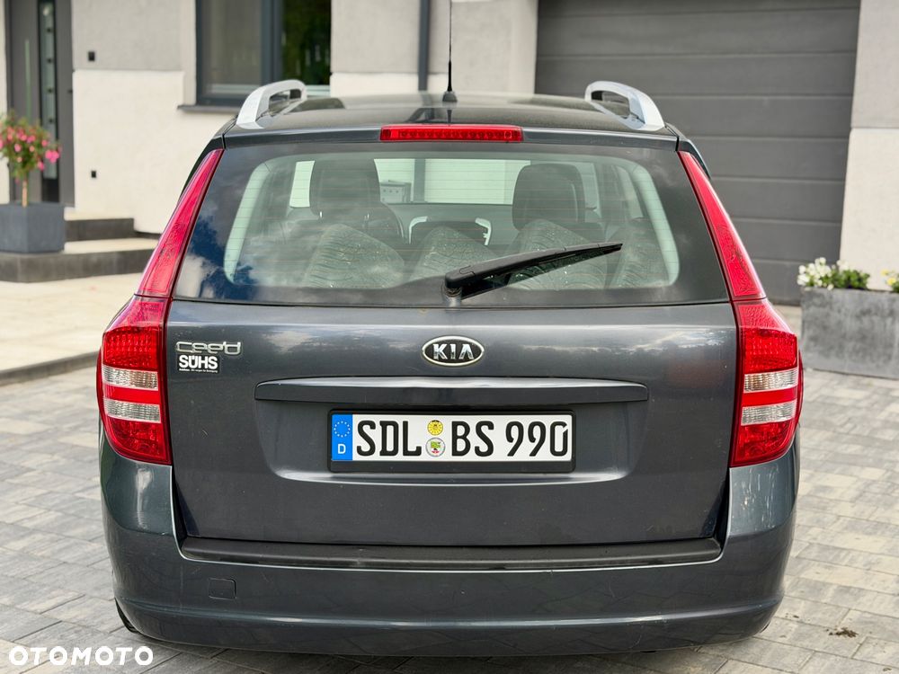 Kia Ceed 1.4 Comfort + - 11