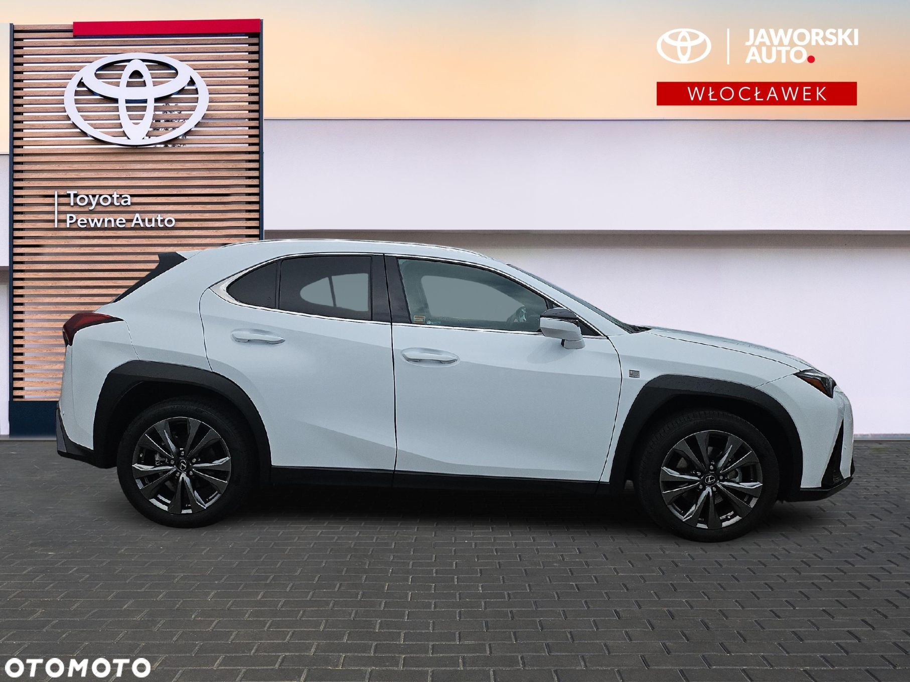 Lexus UX - 6