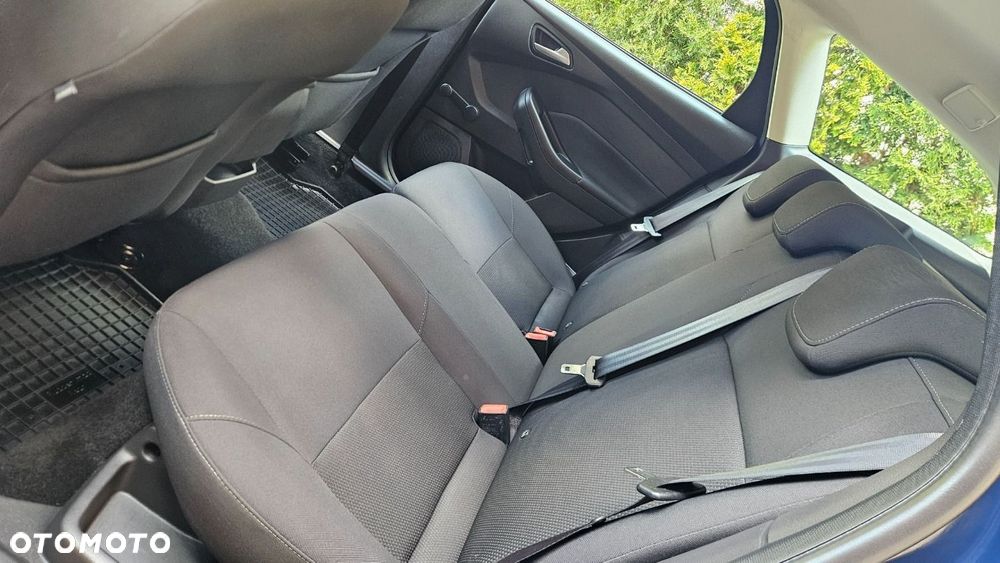 Ford Focus - 17
