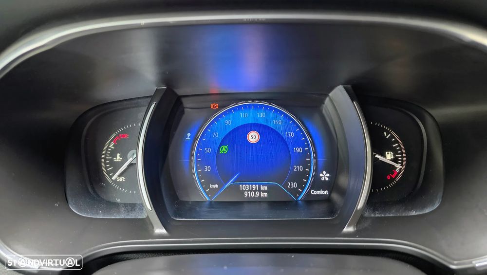 Renault Mégane Sport Tourer 1.5 dCi Intens - 24