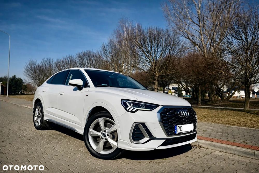 Audi Q3 Sportback - 14