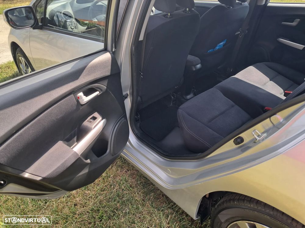 Honda Insight - 5
