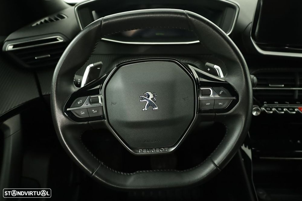 Peugeot 2008 1.2 PureTech Allure Pack EAT8 - 15